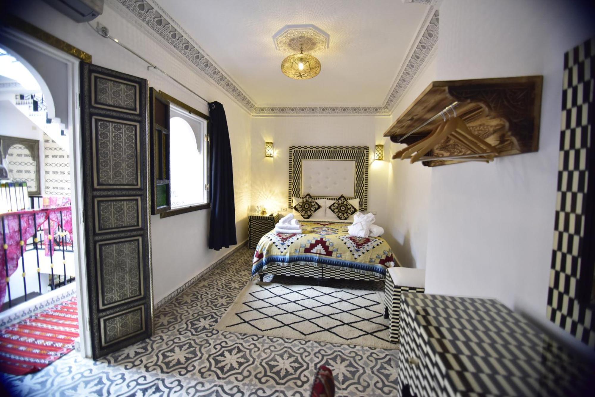 Zoco Riad Танжер Екстериор снимка